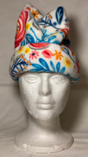 Load image into Gallery viewer, Little Birdies Fleece Hat