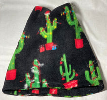 Load image into Gallery viewer, Cacti Fleece Hat