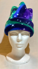 Load image into Gallery viewer, Northern Lights Fleece Hat