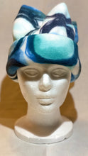 Load image into Gallery viewer, Blue Circles Fleece Hat