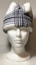 Load image into Gallery viewer, Black Lines Fleece Hat